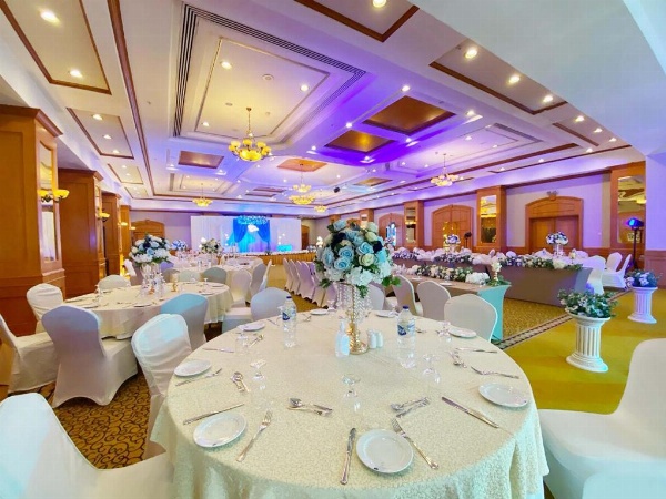 Knight Castle Hotel - Formerly known as Carlton Palace Hotel image 7