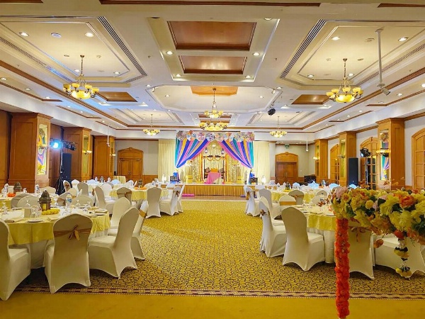 Knight Castle Hotel - Formerly known as Carlton Palace Hotel Main image